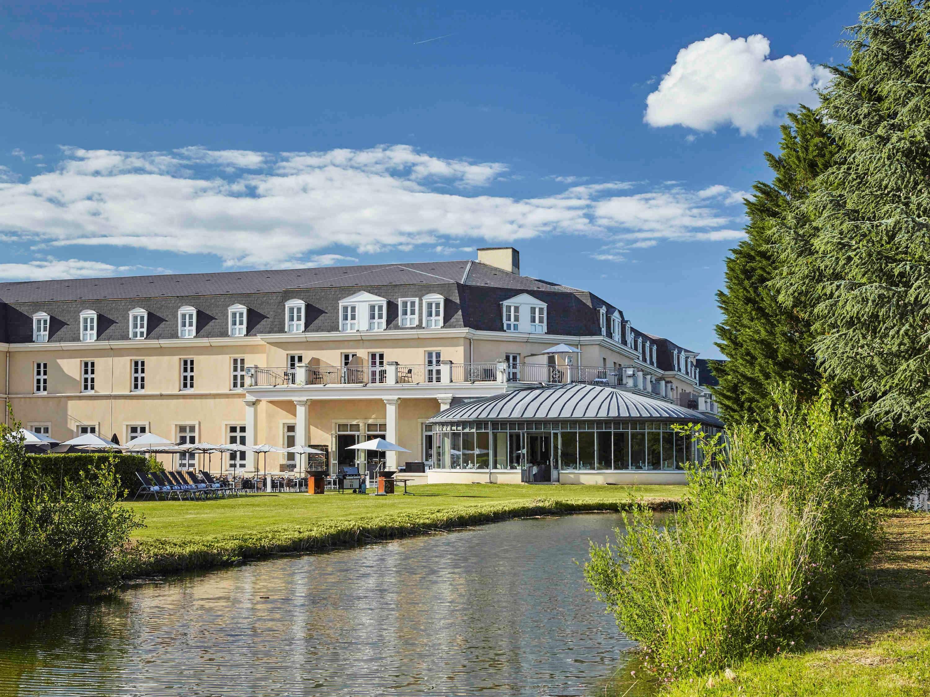 Mercure Chantilly Resort & Conventions (Adults Only) Exterior photo